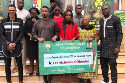 Bousculade d’Olembe : Les familles des victimes reçoivent les 50 millions FCFA promis par les Lions indomptables