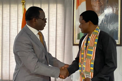 Coopération Sud-Sud : Les Maires Ivoiriens et Camerounais ont décidé de marcher main dans la main