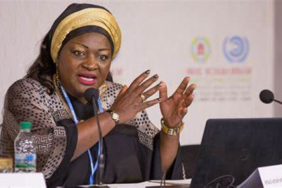 Désordre Urbain: Célestine Ketcha Courtès sensibilise les populations sur les enjeux du civisme