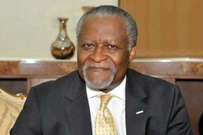 Justice à double balles : Akéré Muna éxige la liberation de Vamoulke, Forjindam, Marafa, Mebara et Olanguena