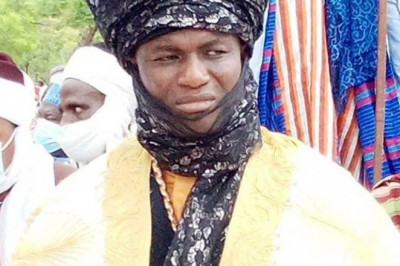 Opération épervier : Le Lamido de Garoua se dissocie du mouvement visant la libération de Marafa, Iya Mohamed et Vamoulke.