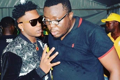 « Fiston sépare toi de ce gars c’est un grand danger pour toi » : La famille de Ténor exige le limogeage de son Manager Taphis.