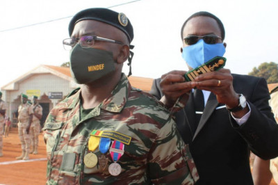 Crise dite Anglophone : Le Colonel Atonfack Guemo déconstruit les accusations de  Human Right Watch