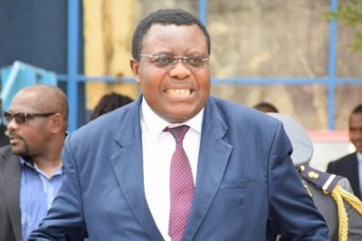 Dette de l’Université de Douala envers Eneo : Jean de Dieu Momo prescrit l’arrestation de l’agent qui a publié le document sur la toile
