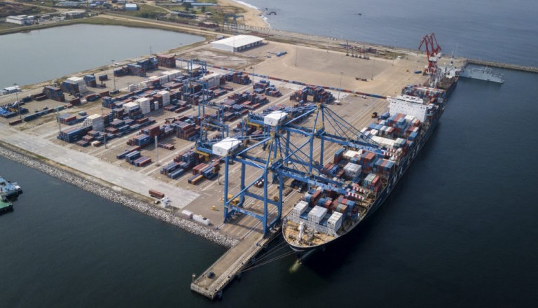 La raison pour laquelle des Nigerians veulent obtenir 100 000 ha de terre à côté du port de Kribi - La voix des jeunes La raison pour laquelle des Nigerians veulent obtenir 100 000 ha de terre à côté du port de Kribi