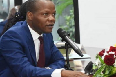 Budget 2023 : Le DGI  Modeste Mopa et le président du GICAM Célestin Tawamba veulent se réconcilier