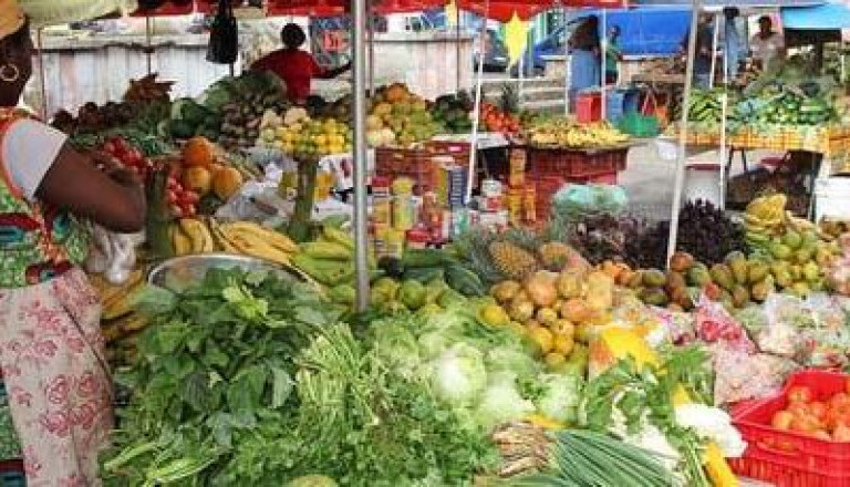 Panier de la ménagère : Les nouveaux chiffres de la hausse des prix au Cameroun dévoilés - La voix des jeunes Panier de la ménagère : Les nouveaux chiffres de la hausse des prix au Cameroun dévoilés