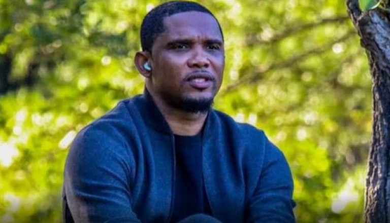 Affaire Le Coq Sportif et Yannick Noah : La réponse cinglante de Samuel Eto’o en Corée du Sud - La voix des jeunes Affaire Le Coq Sportif et Yannick Noah : La réponse cinglante de Samuel Eto’o en Corée du Sud