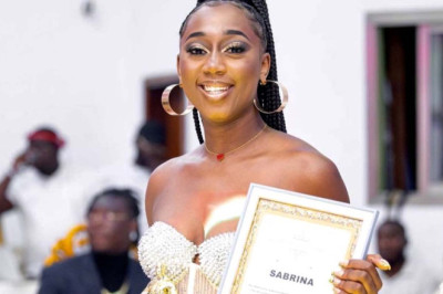 L’artiste Sabrina cumule plus d’un million de vues sur YouTube avec son titre « Johnny »