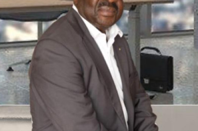 Henri Fosso :  Membre du comité des sages, dément les propos d’André Siaka - La voix des jeunes Henri Fosso :  Membre du comité des sages, dément les propos d’André Siaka