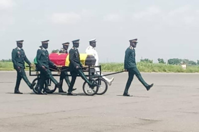 Garoua: honneurs funèbres pour le colonel Kagombe