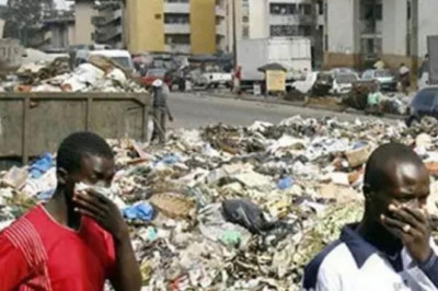 Décentralisation et insalubrité : des rues sales ? Pointez du doigt votre maire