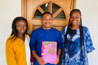 « Pièce par Pièce », le livre de la Convention nationale des Femmes pour la Paix dédié au Directeur de publication du journal La Voix des jeunes