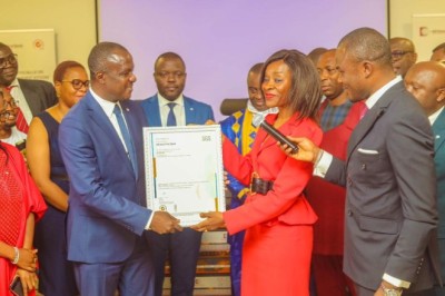 Innovation et Conformité : La First Bank décroche le Certificat ISO 9001-2015