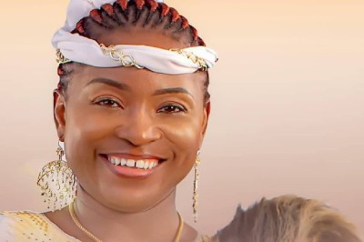 Doris ALAKA : Une voix d’espoir pour 2025 - La voix des jeunes Doris ALAKA : Une voix d’espoir pour 2025